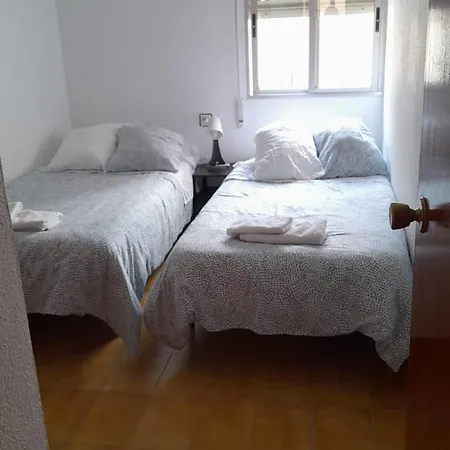 Montserrat Apartment *