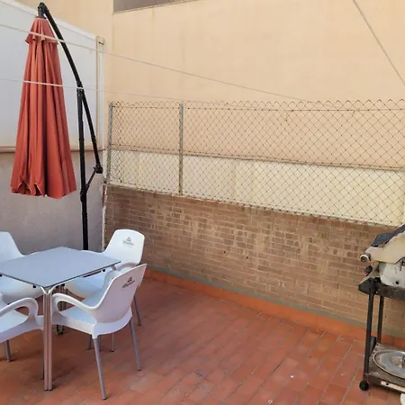 Apartment Montserrat *