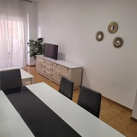 Montserrat Apartment